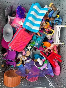 Free Mixed Toy Accessories