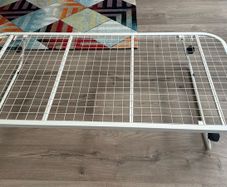 matress frame