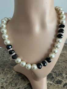 pearl necklace