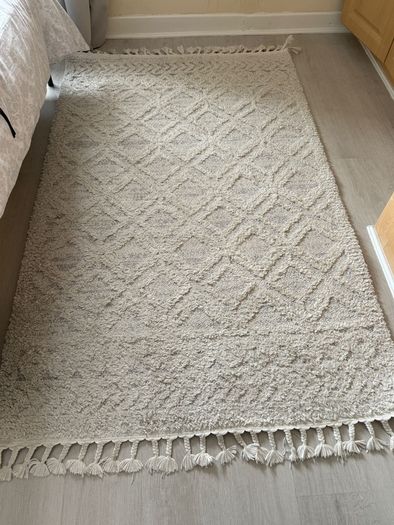 Soft Tassel Rug