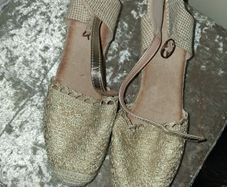 Wedge shoes