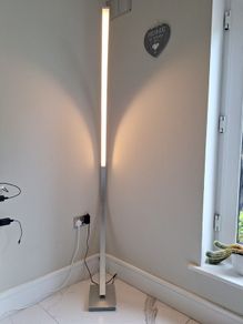 Floor lamp