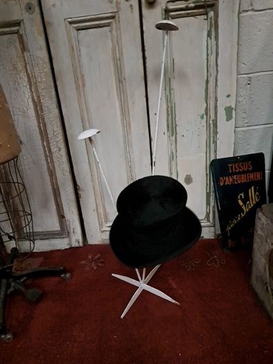 Vintage Shop Hat Display Stand