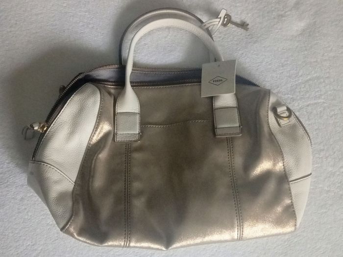 Vintage Fossil Leather Satchel Bag.