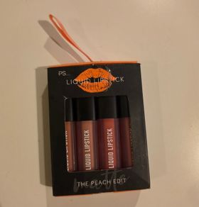 Lip stick
