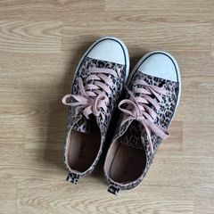 Leopard print converse style shoes