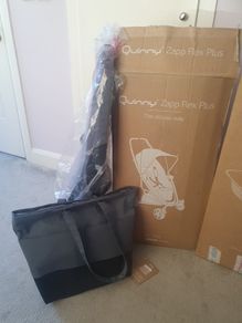 Quinny Zapp Flex Plus Stroller plus Carrycot and Changing Bag