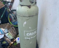 gas cylinder