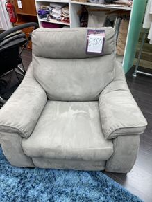 Recliner armchair