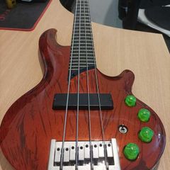 Cort Curbow 4 Bass Cherry Red Sparkle