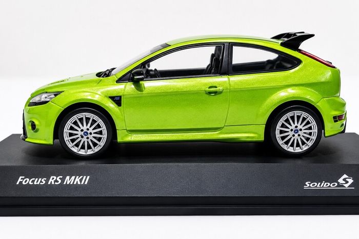 Ford Focus RS MKII  1 43 Scale