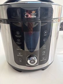 pressure cooker /slow cooker,/ multi cooker. 6 ltrs