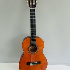 valencia 3/4 guitar