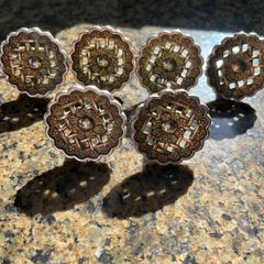 Antique Style Knobs