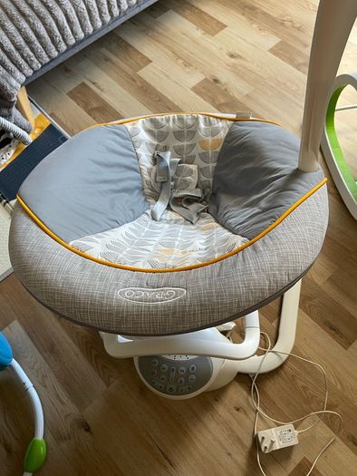 baby swing