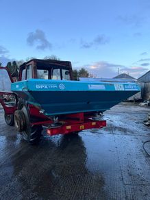 Sulky Fertiliser Spreader