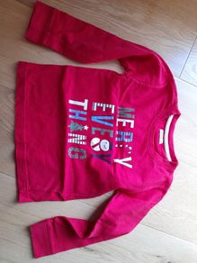 Boys christmas top. Age 4-5