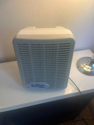 Salin Plus Air Purifier - For Parts/Repair (Fan Not Working)