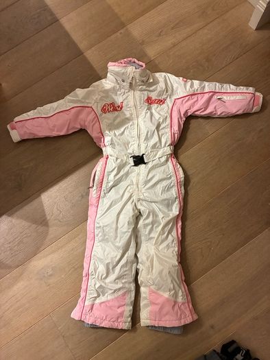 snowsuit/ski suit