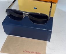 Silver lv Louis Vuitton glasses/sunglasses