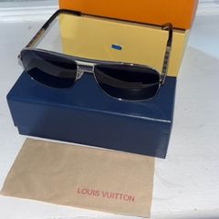 Silver lv Louis Vuitton glasses/sunglasses