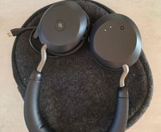 Jabra Evolve2 75 Wireless Headset with ANC