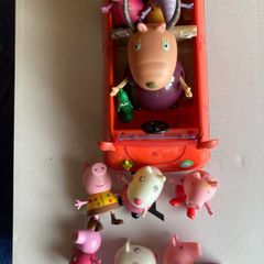 Peppa Pig Car & Characters