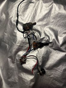 Jackson esp Ibanez charvel fender Stratocaster Gibson PRS Wiring Harness humbucker volume controls with push/pull function for coil split 3 way toggle switch kill switch electric guitar parts accessories