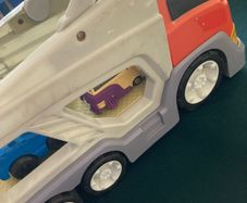 Lorry Transporter with Cars