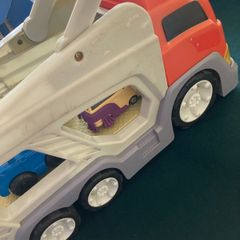 Lorry Transporter with Cars