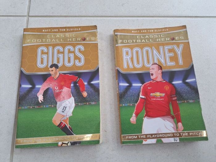 Ultimate Football Heroes Books