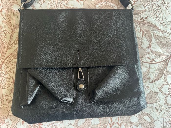 Black leather bag