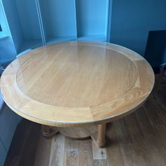 Circular Solid Oak Table