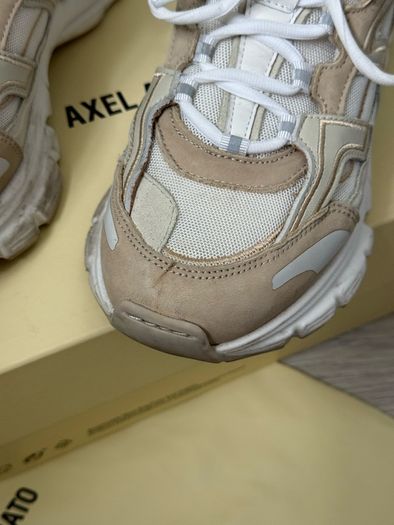 Axel Arigato Trainers