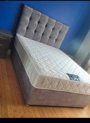 Brand New Stylish king Divan Beds.. Multiple Options Of Headboards. Tufted Memory Foam Mattresses Available. Drawers Storage Available