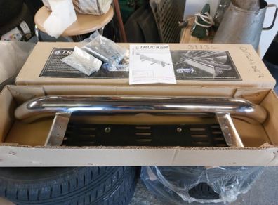 Mitsubishi Outlander chrome light bar