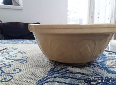 Vintage mixing bowl
