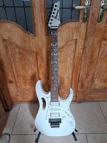 2020 Ibanez JEMJR Steve Vai Signature - Pristine W