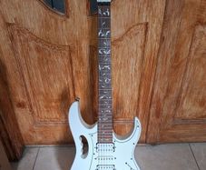 2020 Ibanez JEMJR Steve Vai Signature - Pristine W