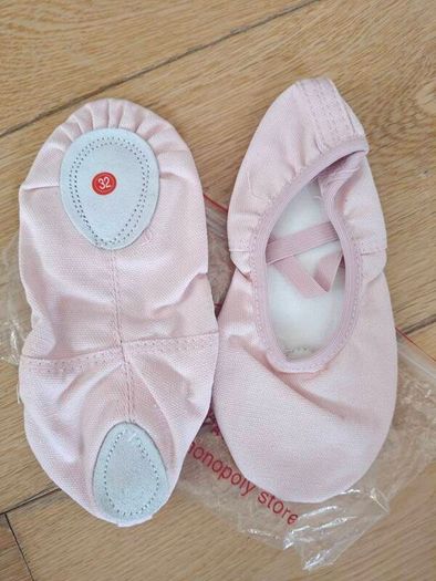 kids ballet shoe
