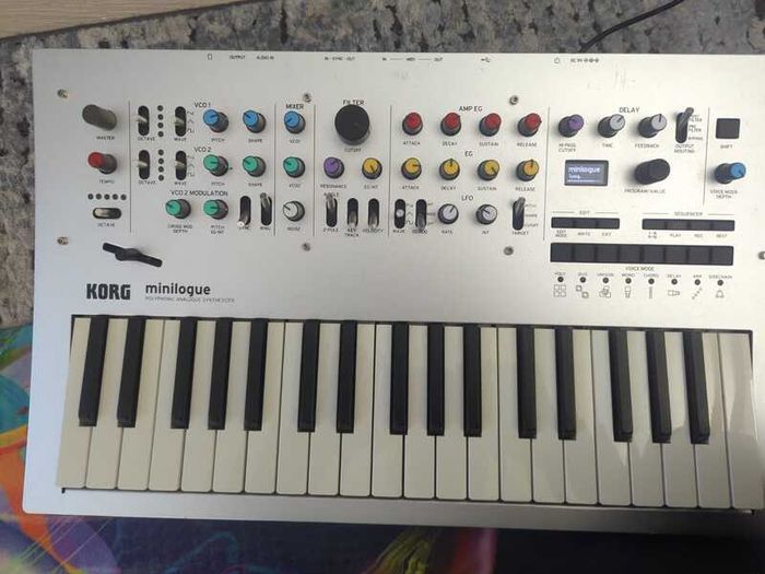 KORG Minilogue analog polysynth