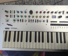 KORG Minilogue analog polysynth