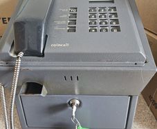 Coin payphone