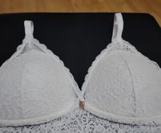 Bra