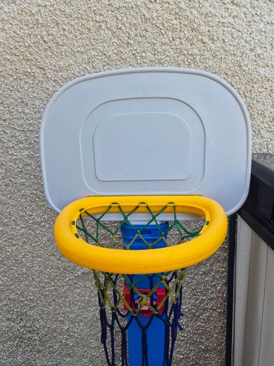 basketball hoop