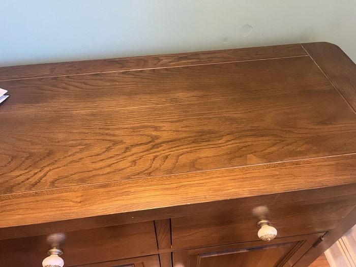 Oak Chest of Drawers