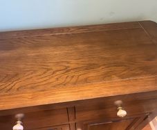 Oak Chest of Drawers