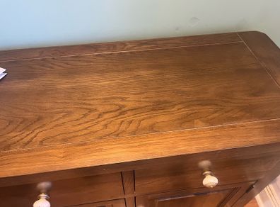 Oak Chest of Drawers
