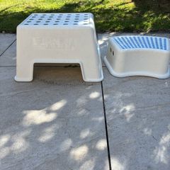 Steps , two sizes