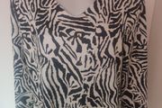 Zebra print glitter V-neck long sleeve blouse size UK14 EU42 Postage included